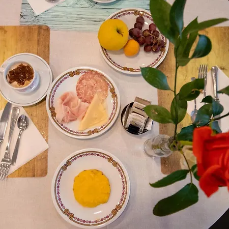 Hotell Corallo Pietra Ligure