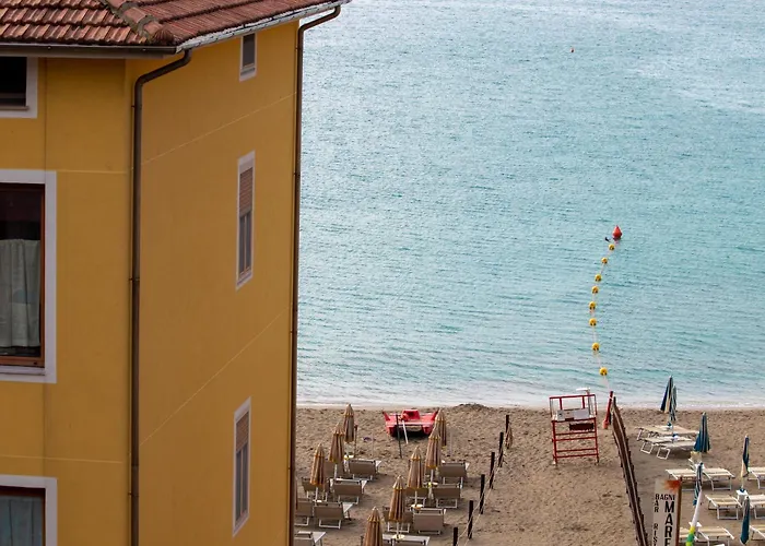 Corallo 3* Pietra Ligure