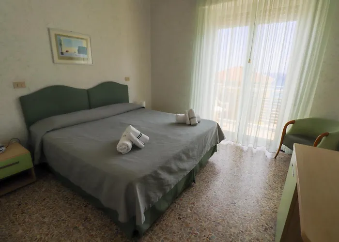 Otel Corallo 3*
